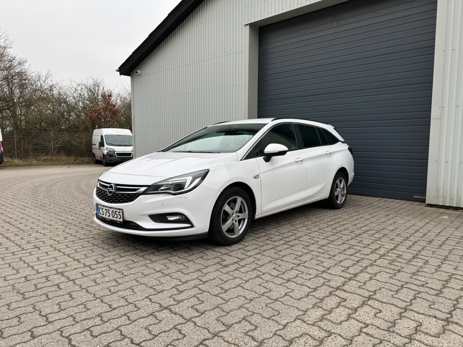 Opel Astra CDTi 136 Dynamic Sports Tourer 2017