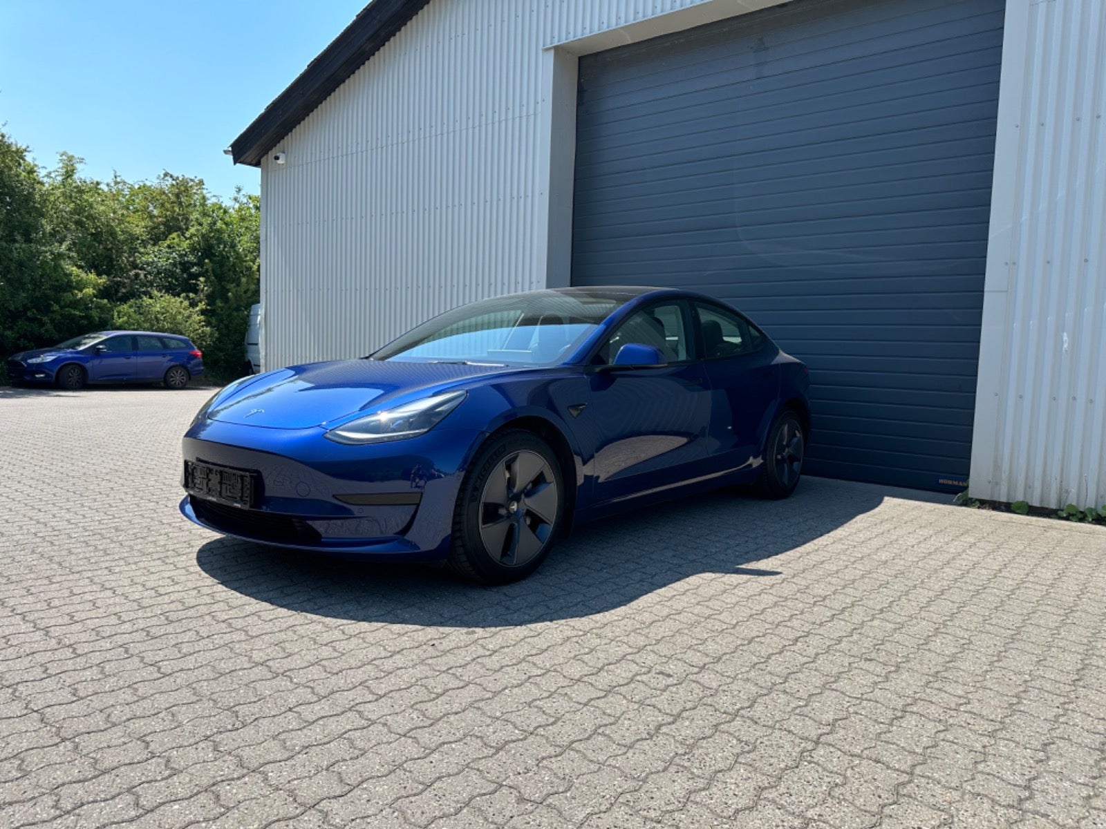 Tesla Model 3 RWD 2023